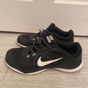 Nike Flex Trainer 5